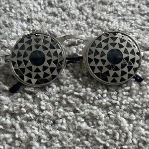 Round Geometric Black & Silver Statement Sunglasses